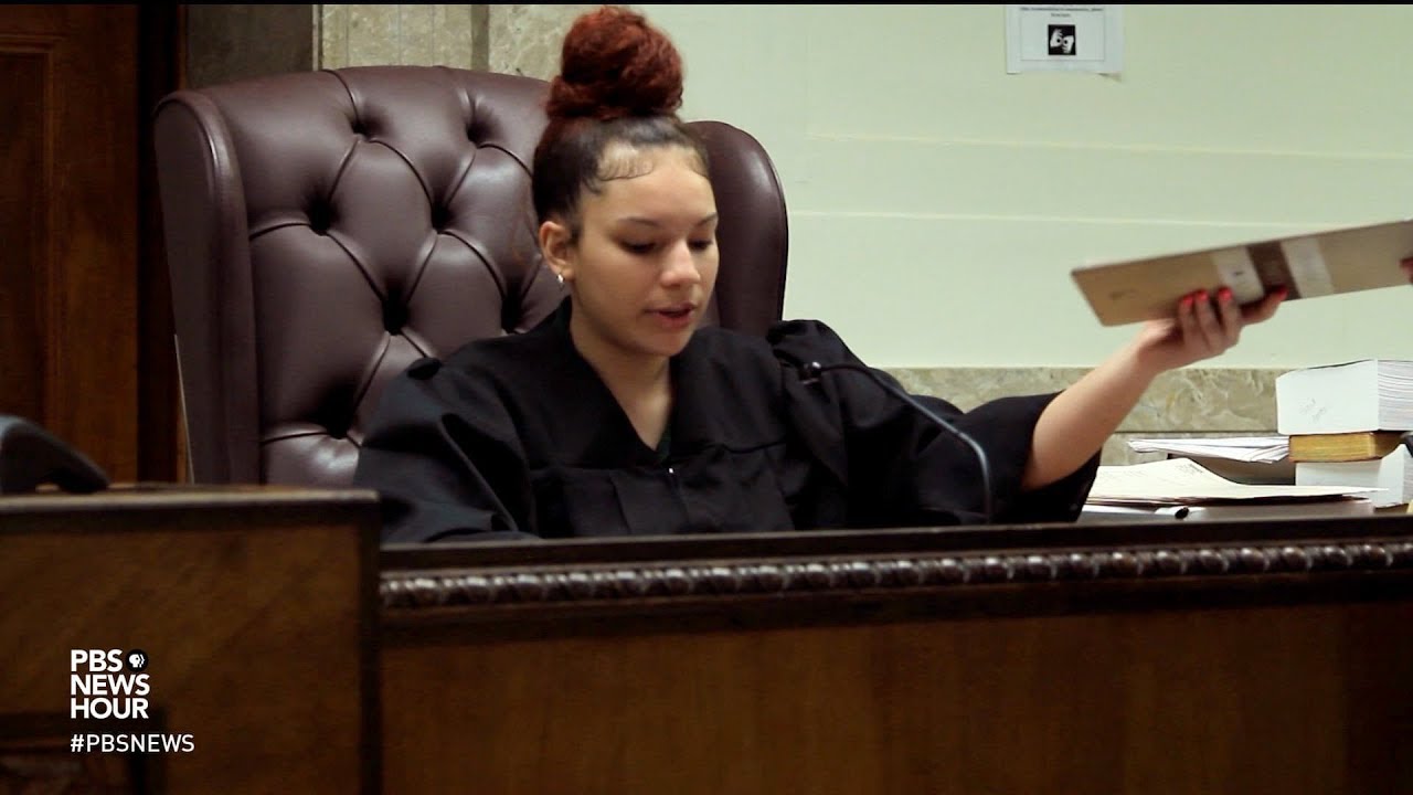 Newark Youth Court gives juvenile offenders a jury of their peers