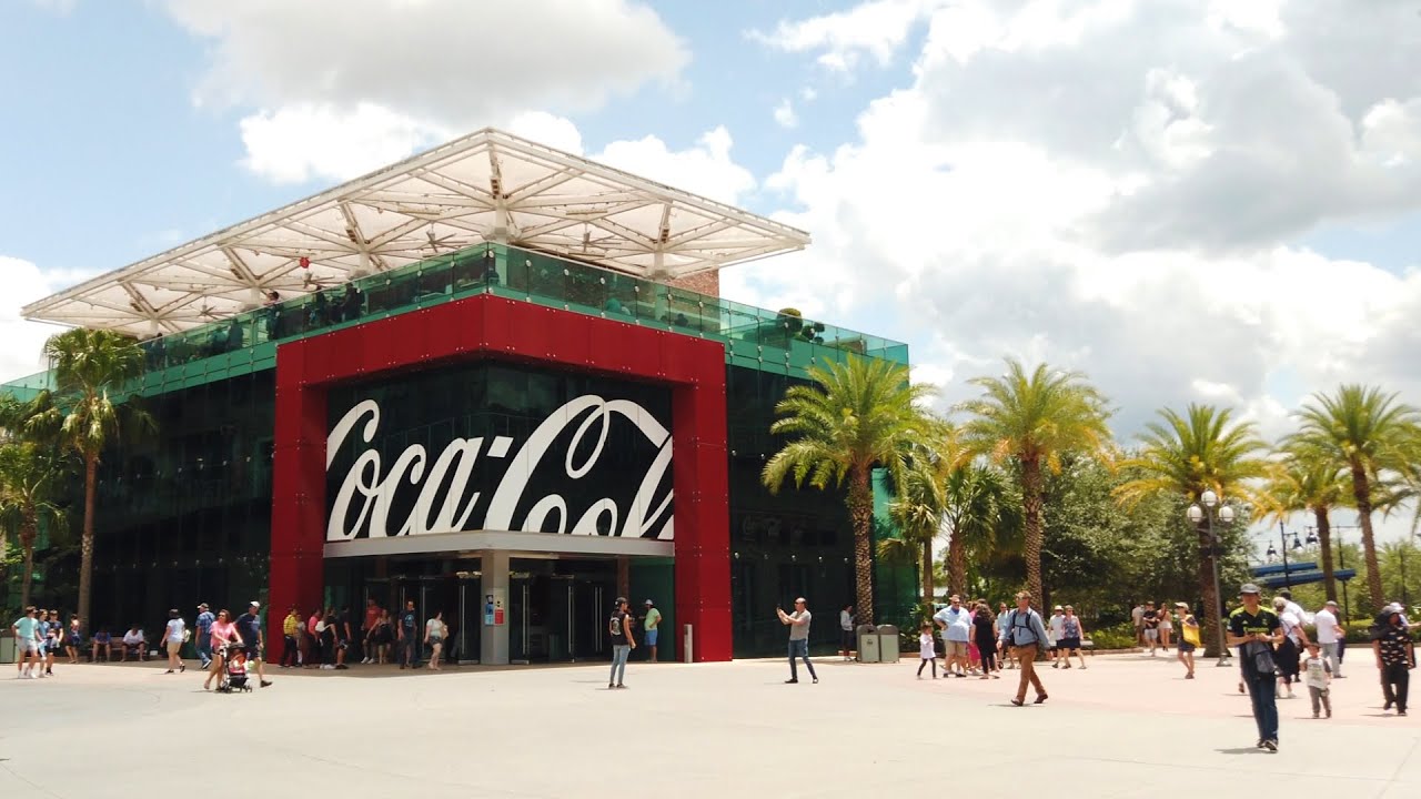 Disney Springs Sunny Day Walkthrough in 4K, Orlando Florida &middot; Walt Disney World