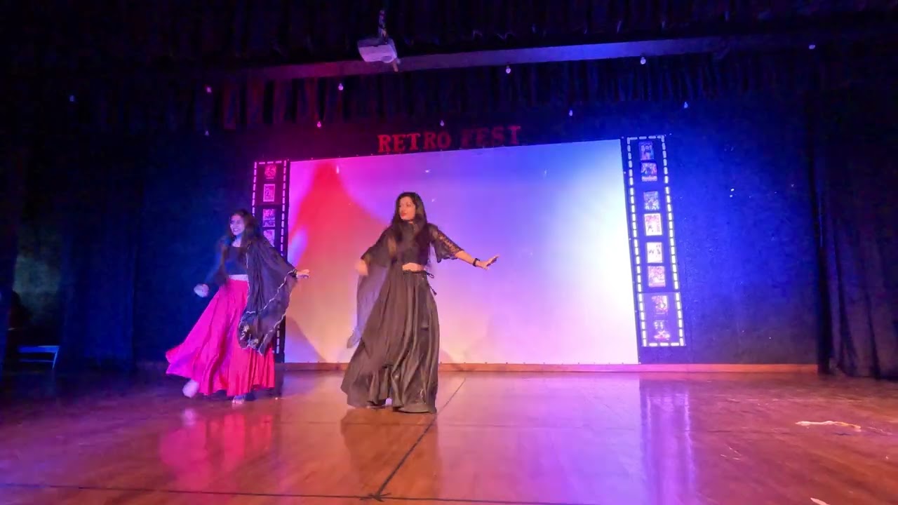 Retro Dance @ Reto Fest  2024 | The Assam Kaziranga University School of Business