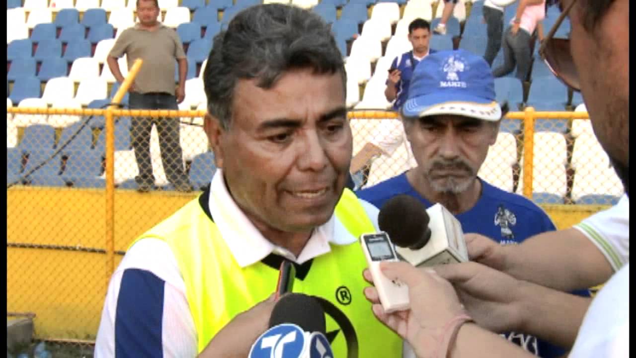 Deportes Telemundo  | Los marcianos son apaleados | Telemundo
