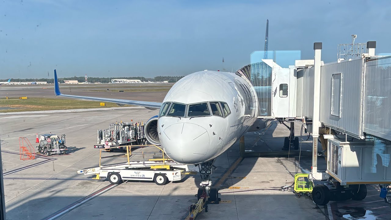 United Airlines Boeing 757-300 Flight from Orlando to Denver (MCO-DEN) 