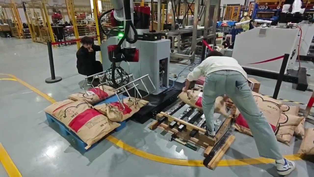 Palletizing Automation &ndash; Double Your Efficiency! AtomRobot Upgrades Workshop Productivity!