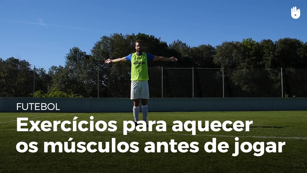 Aquecimento dos músculos antes de jogar | Futebol