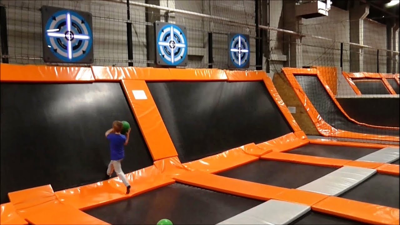 JUMPCITY Katowice 🙉 Park Trampolin 🤪 Park batutov 😋 JUMPCITY 🤹 Katovitse