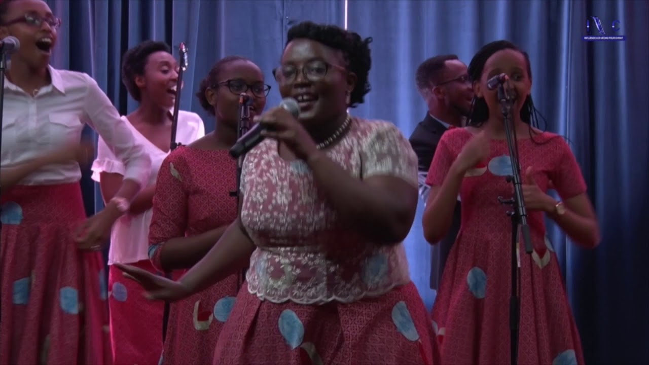Il est le même hier et aujourd'hui. Chorale de CEP Bruxelles.