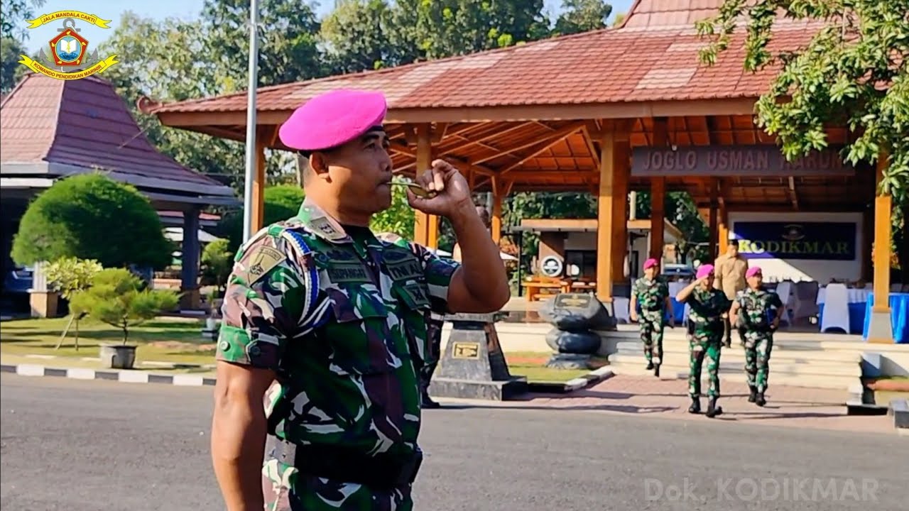 Zaversheniye vysshego obrazovaniya indoneziyskoy morskoy pekhoty. 2024 god