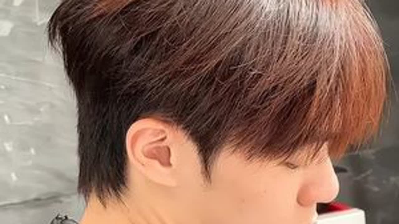 微分碎盖 艾特你的笨蛋托尼，让他来学习#微分碎盖 #男生 #男士发型 #发型教程