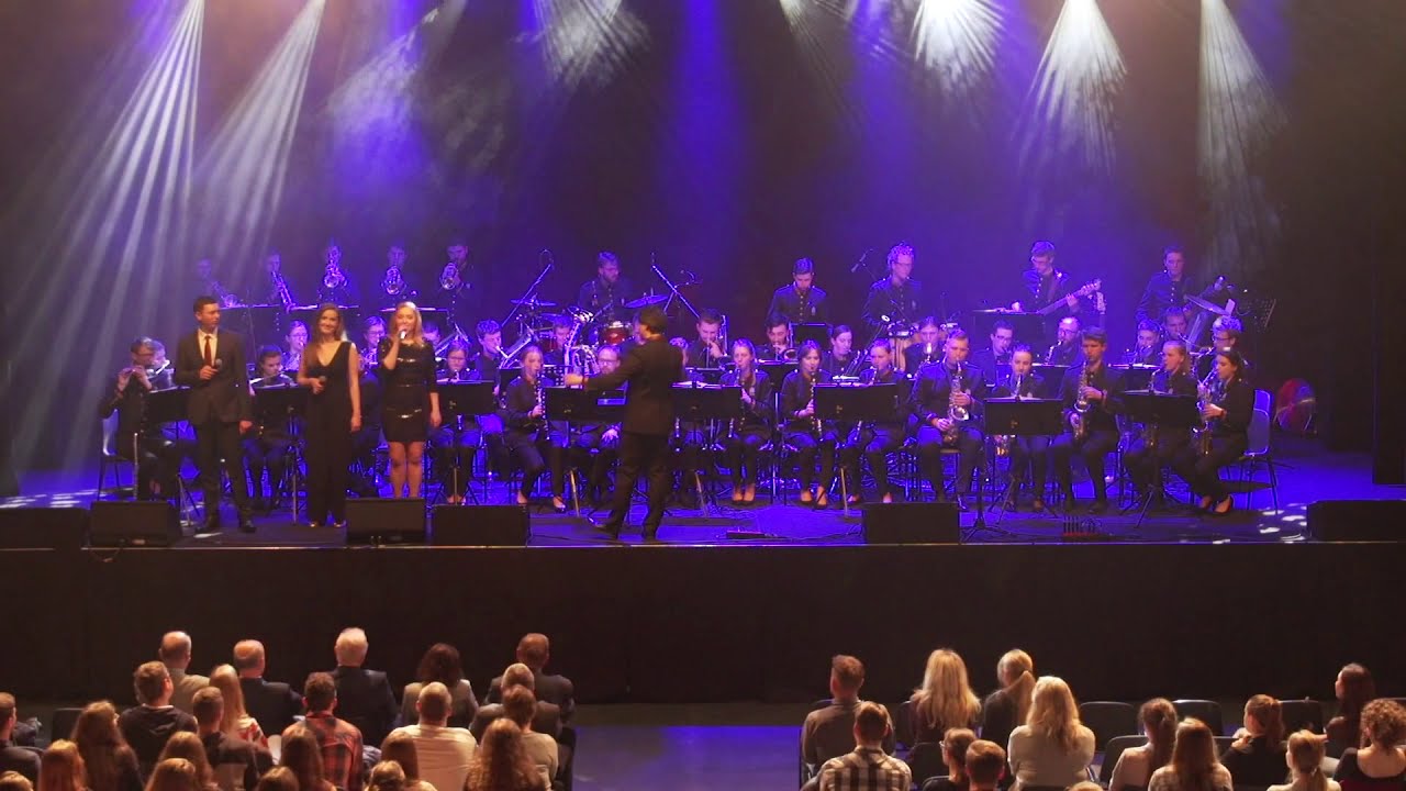 Dozwolone od lat 18 (bis) - Orkiestra Reprezentacyjna AGH
