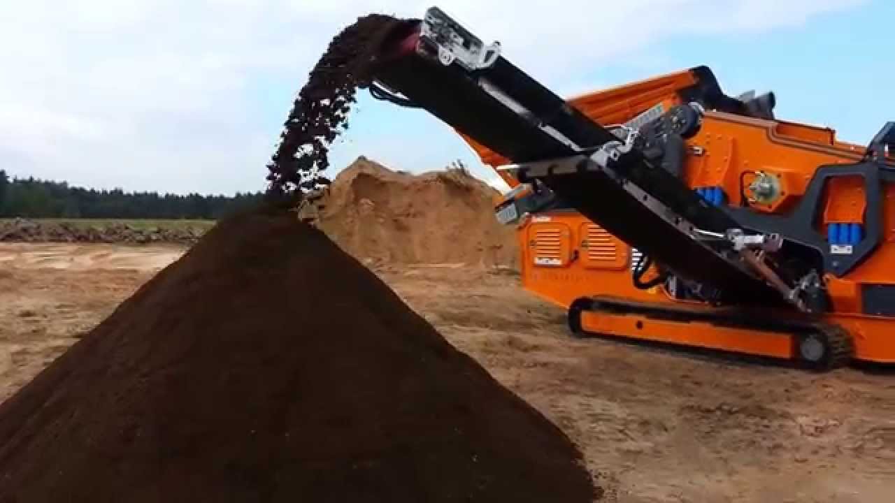 Portafill 5000CT screening topsoil