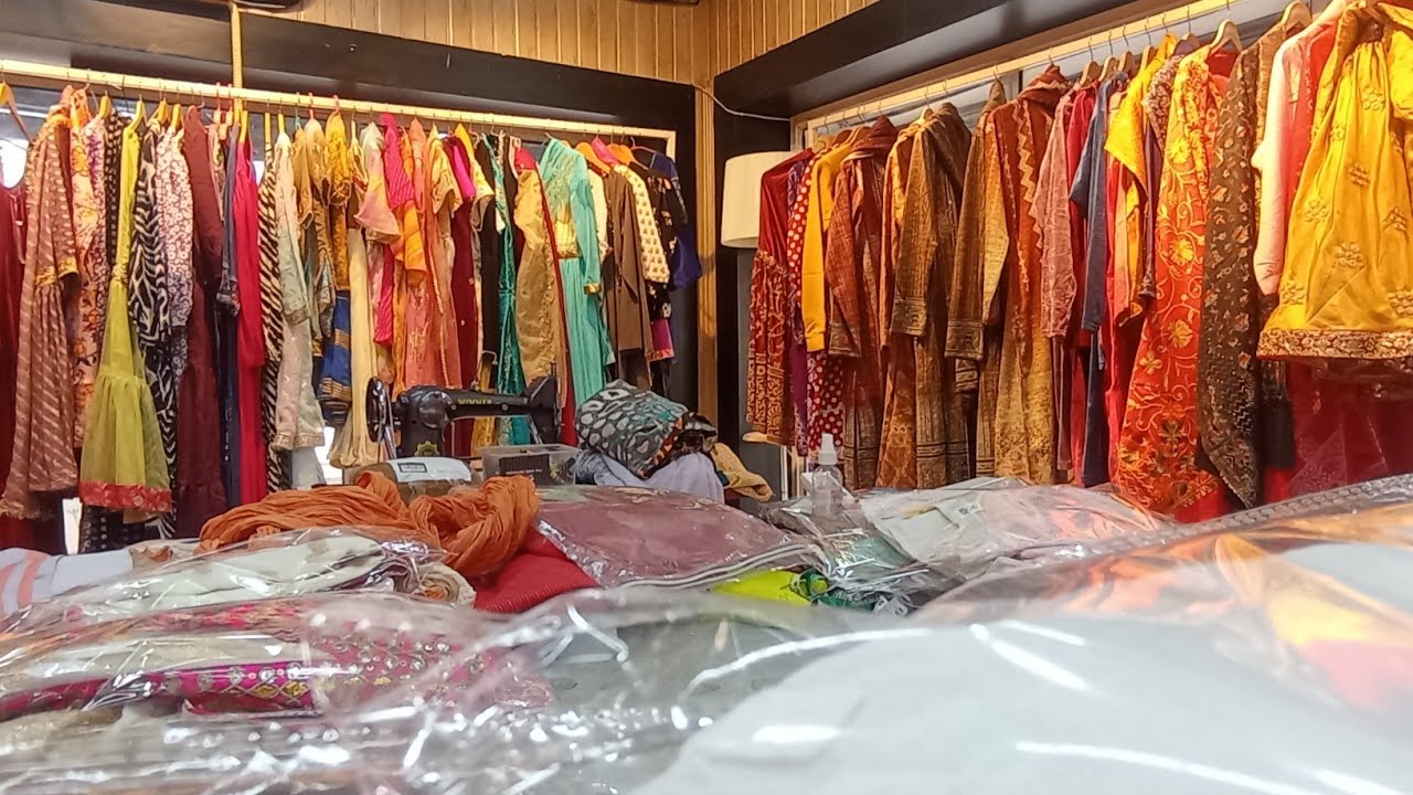 !! Stock Clearance Sale 📣!! ₹1000 sale, valid till 20th of January #suit #pakistanidresses