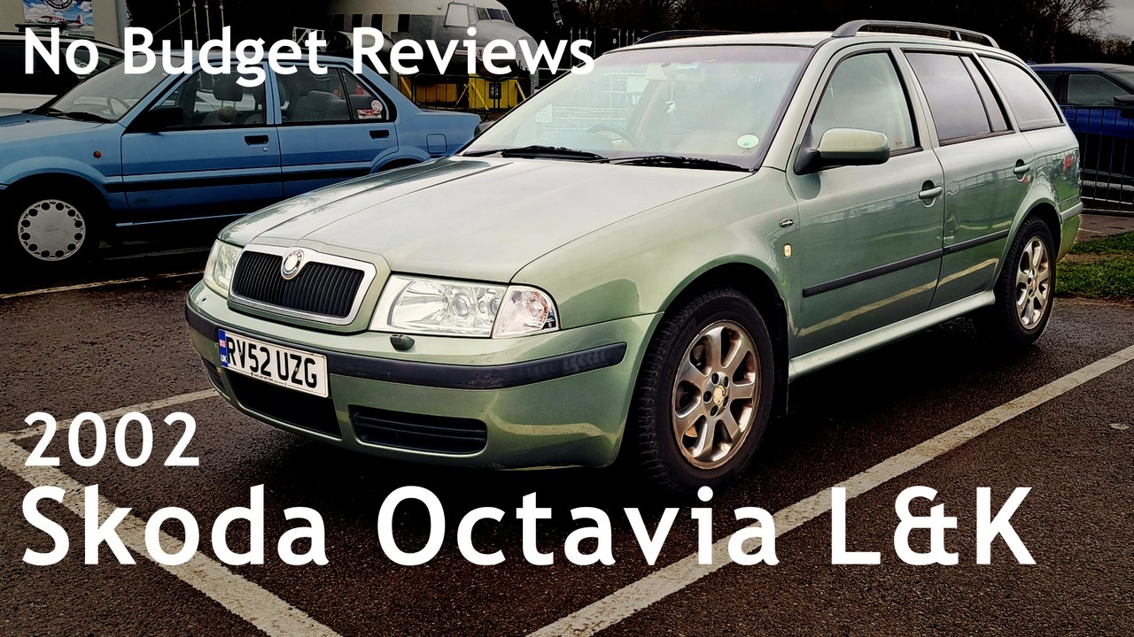 Обзоры без бюджета (версия с бежевым кожаным салоном): Skoda Octavia Estate 1.8T 2002 года выпуск...