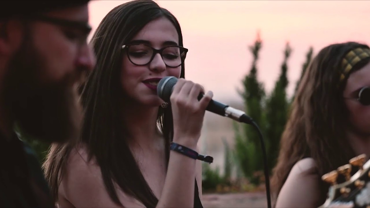 Hasta la Raíz - IndieGo (Natalia Lafourcade)