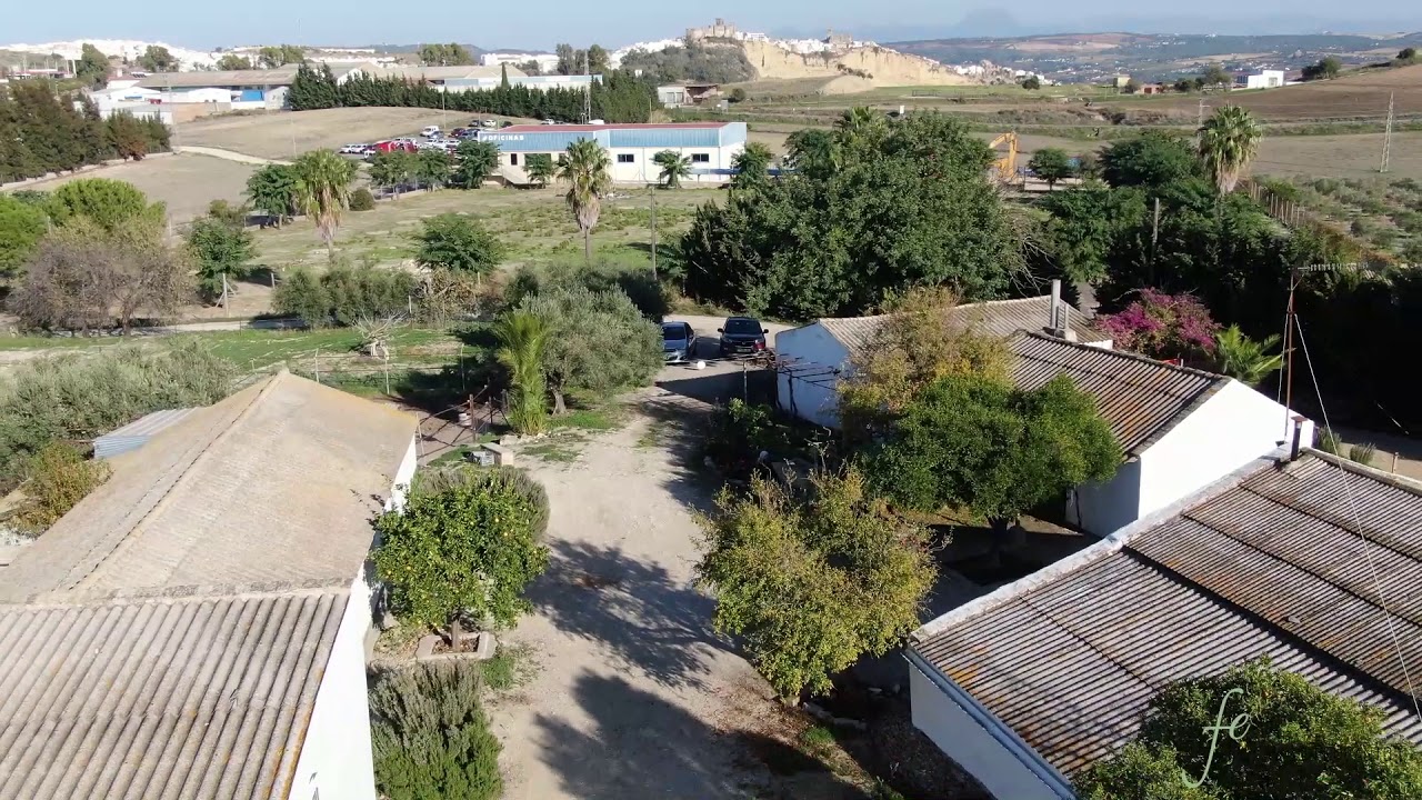 Peque&ntilde;a finca de recreo en Arcos de la Frontera