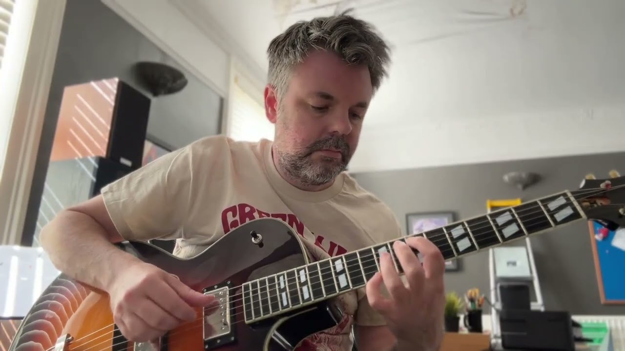 Antoine Boyer's Etudes 1-5 with an Eastman AR372CE