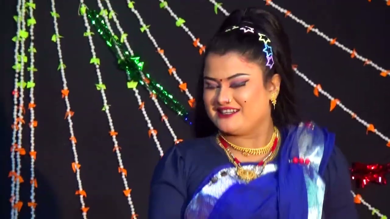 গ্রামের মানুষের মনের আনন্দ লোকগানে ফুলে উঠে ।