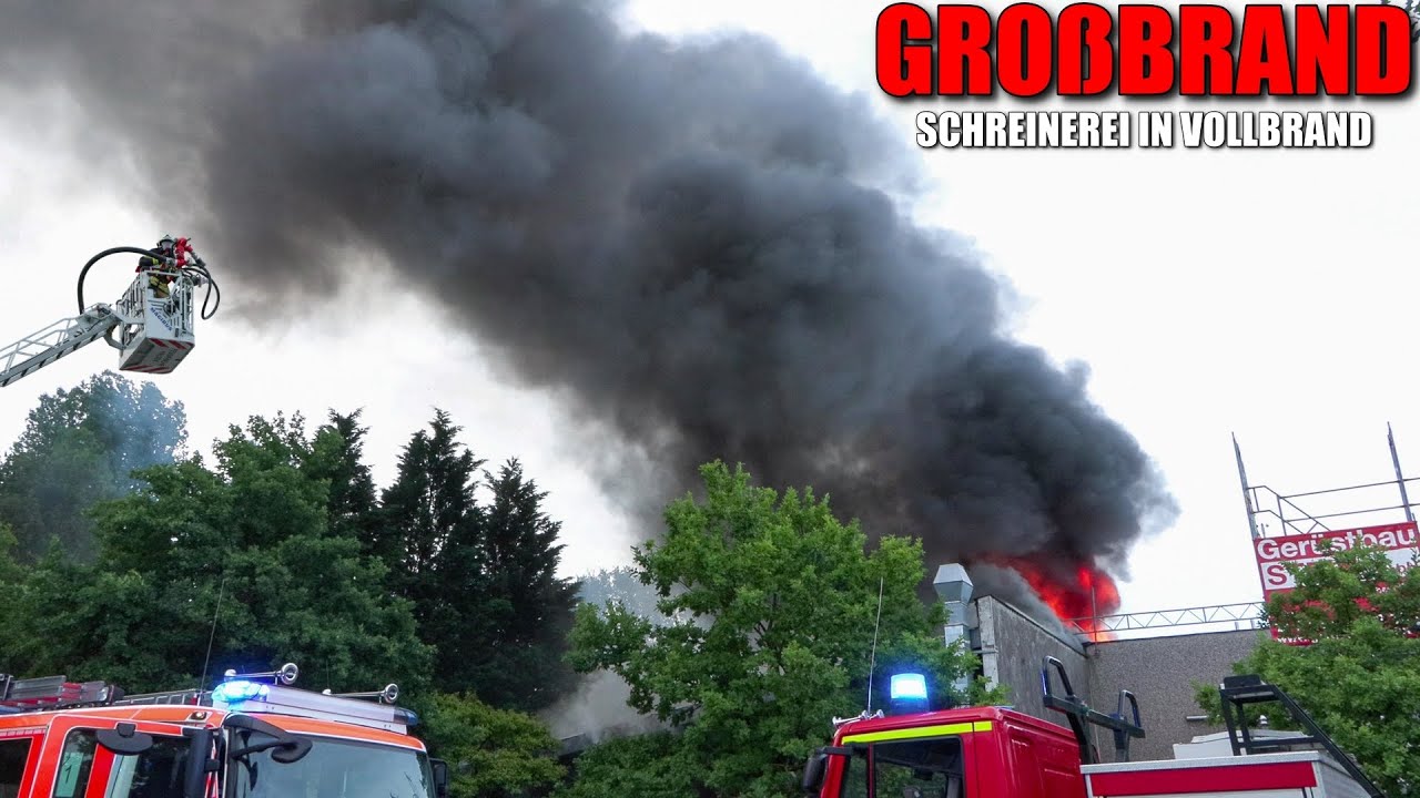 [GROßBRAND IN HILDEN!] - Schreinerei in Vollbrand | Flammen & massive Rauchentwicklung | Großeinsatz