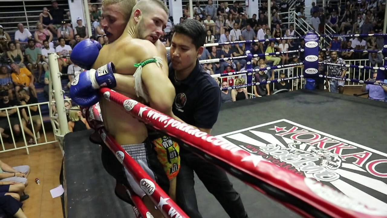 Patrik Vidákovics PhuketTopTeam vs Christien France Muay Thai fight 28 Dec 2018