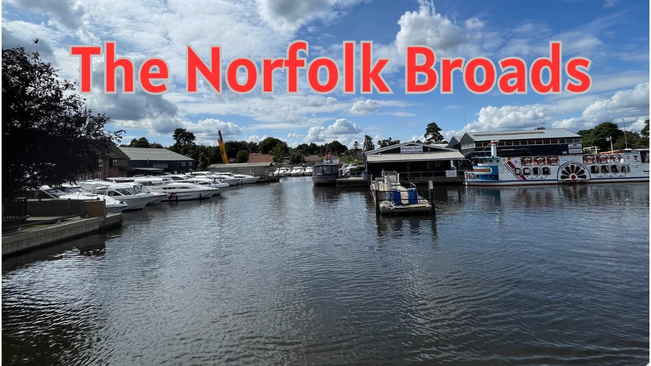 Guided tour of the Norfolk Broads - Tour from Wroxham on Broads Tours "Queen of the Broads"