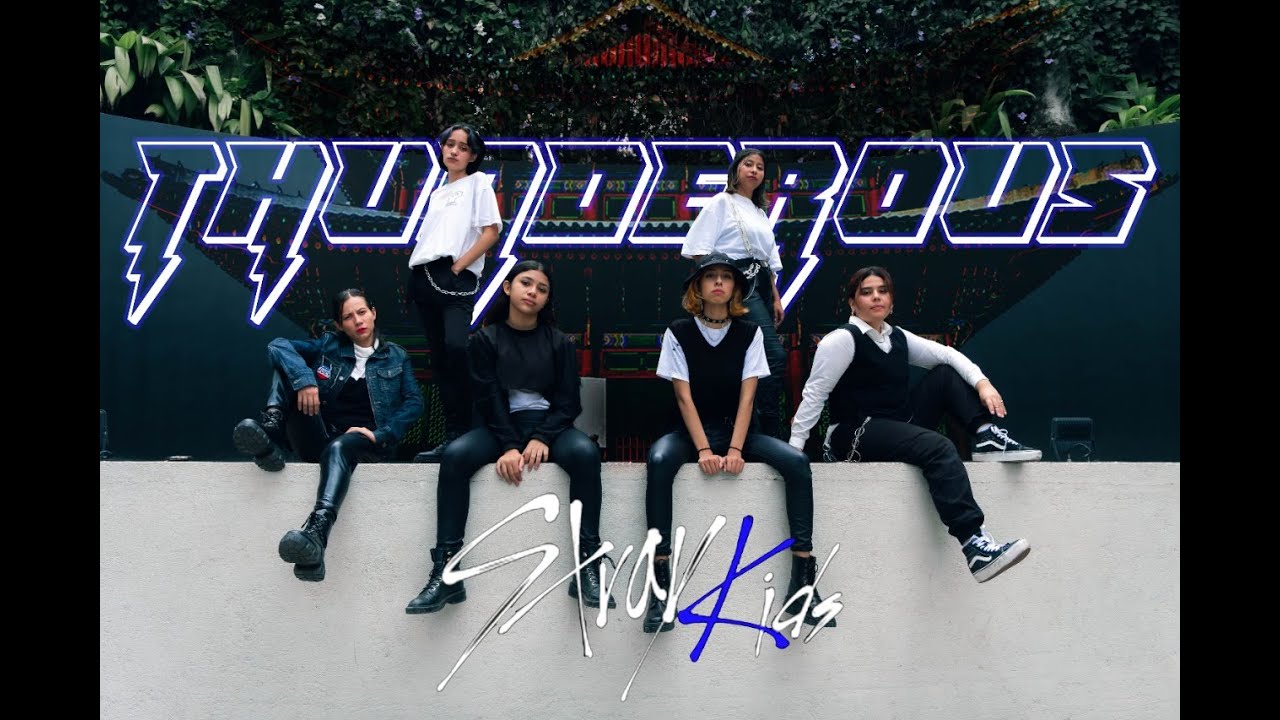 THUNDEROUS - STRAY KIDS | KPOP | KON ESA