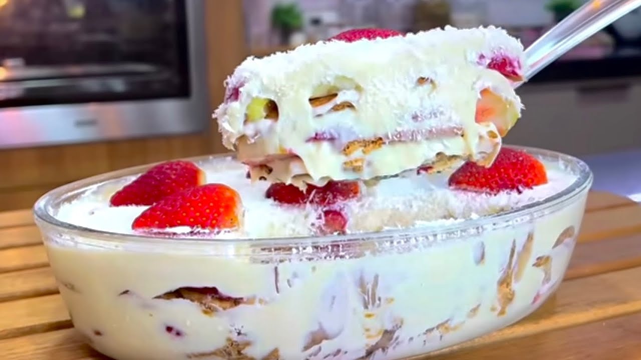 PAVÊ DE NINHO COM MORANGO ESPECIAL | BISCOITO DE MAIZENA |rápido e fácil