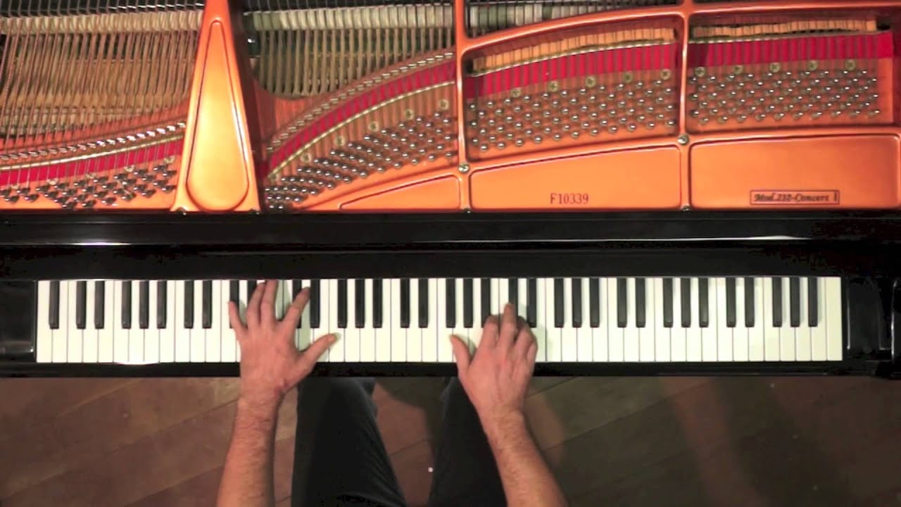 Bach/Siloti  Prelude in B minor - P. Barton FEURICH piano