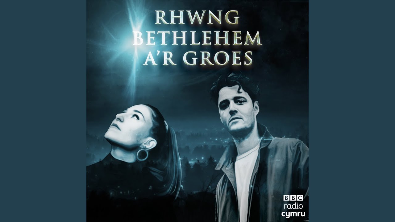 Rhwng Bethlehem a'r Groes