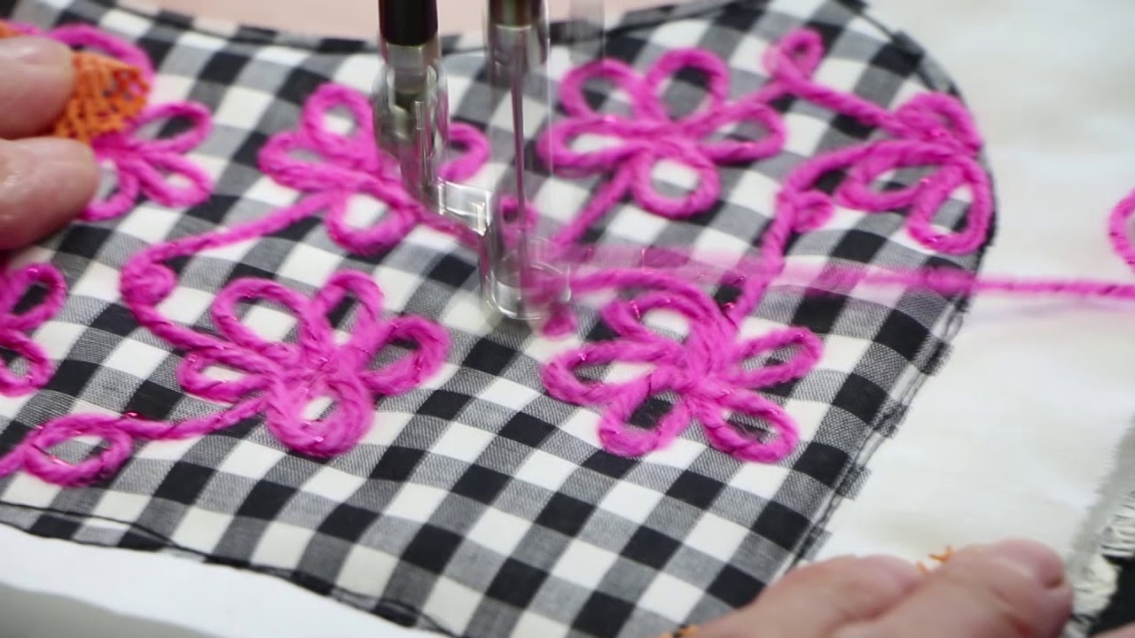 Couching with a Handi Quilter by Moira Neal - Fallen Angel Quilt Co.