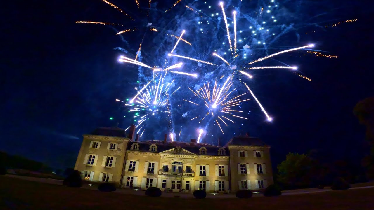 Feu d'Artifice Mariage | Château de Varennes - Charette-Varennes | Lyon Lumière Productions