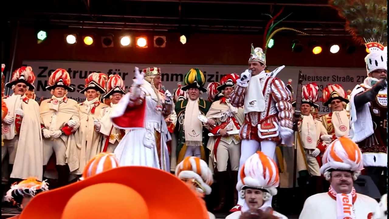 Dreigestirn 2013 auf dem Wilhelmplatz in Nippes
