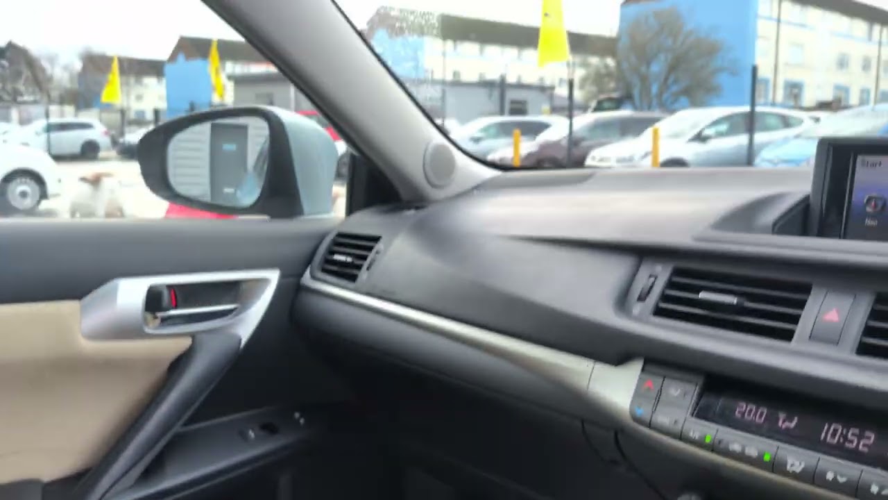 Presenting Lexus CT 1.8 200h SE-I CVT
