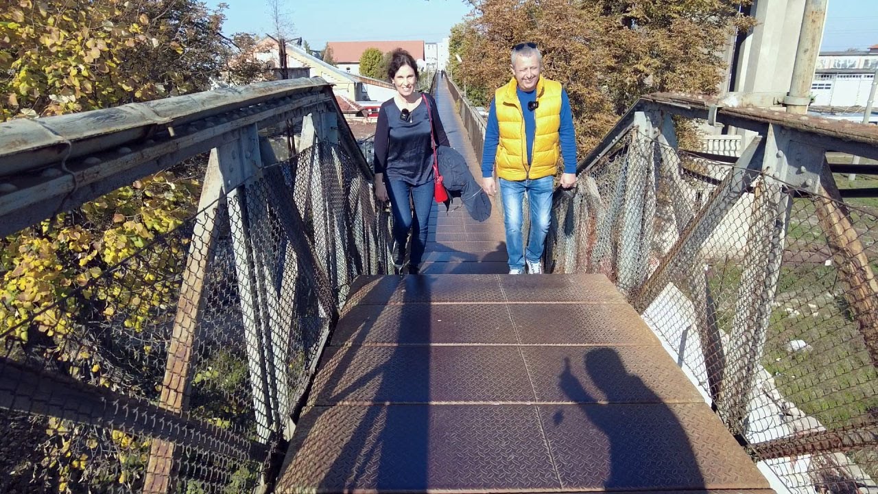 In Temeswar auf dem Schulweg über die 