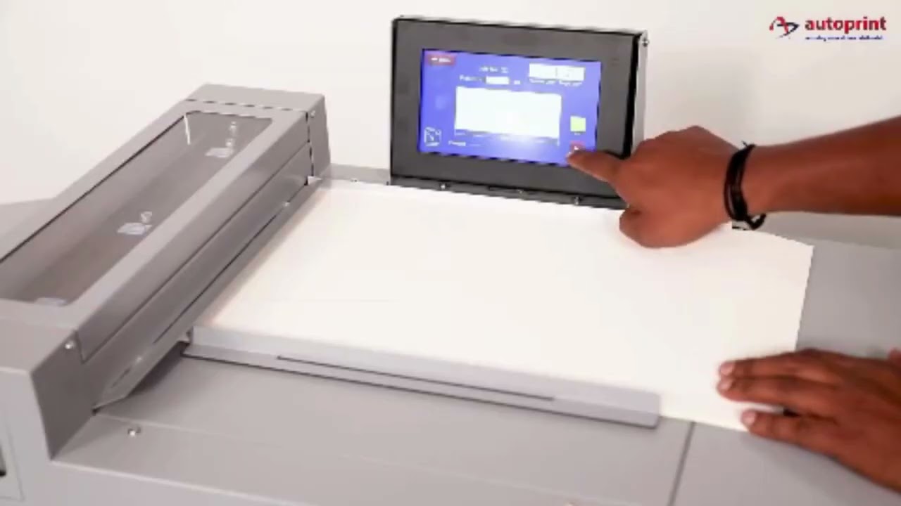 Autoprint MCP 33 &ndash; Digital Creasing & Perforating Machine