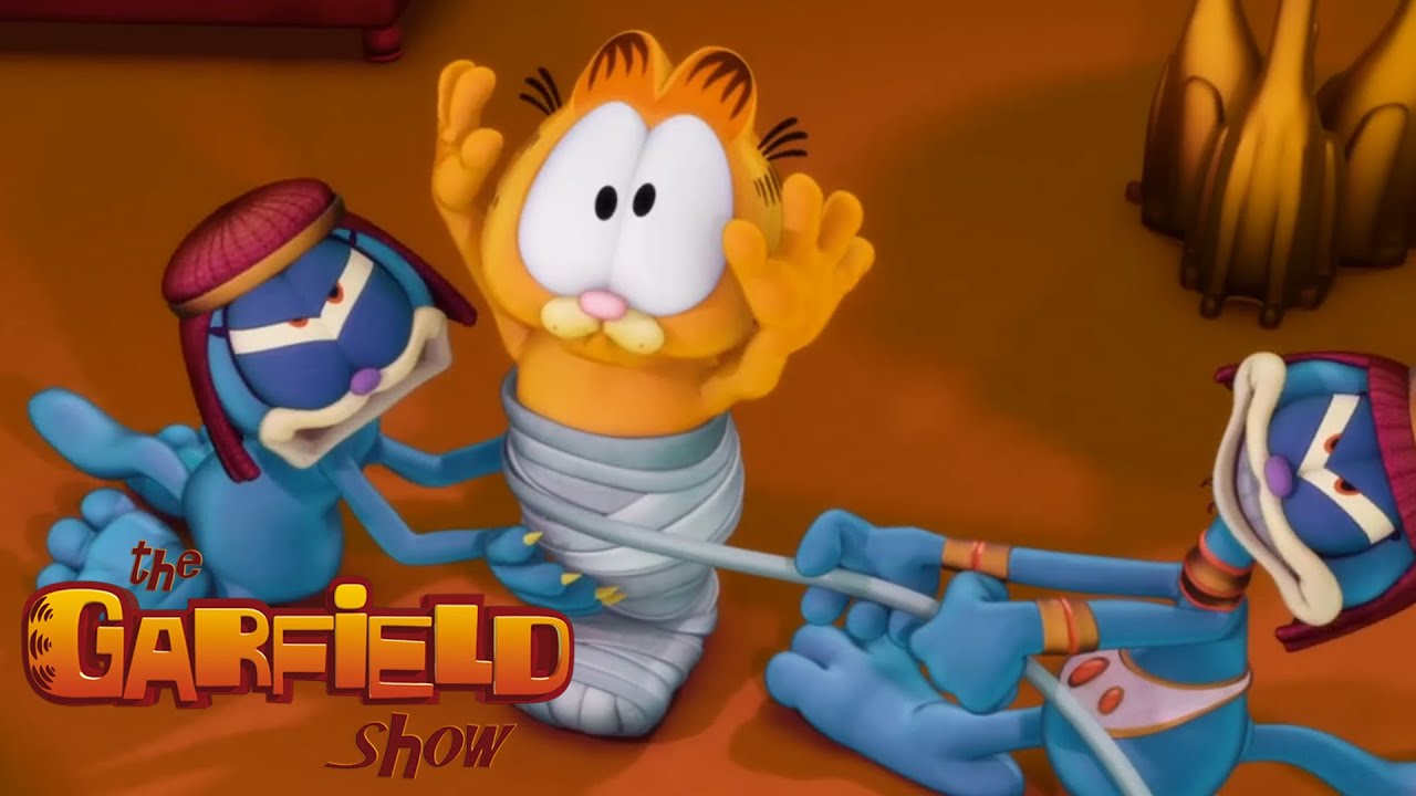 🧡🍕 Curse of the Cat People | Garfield | Cartoon
