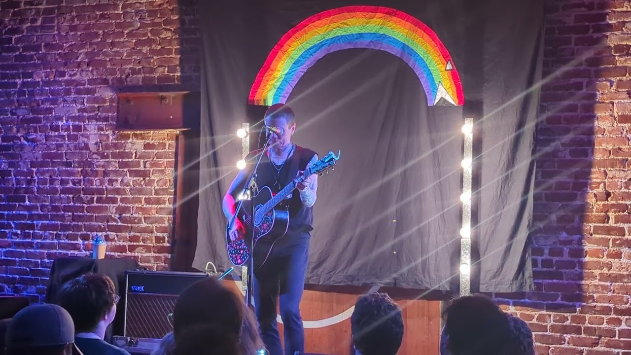 Laura Jane Grace - Because of the Shame (live)