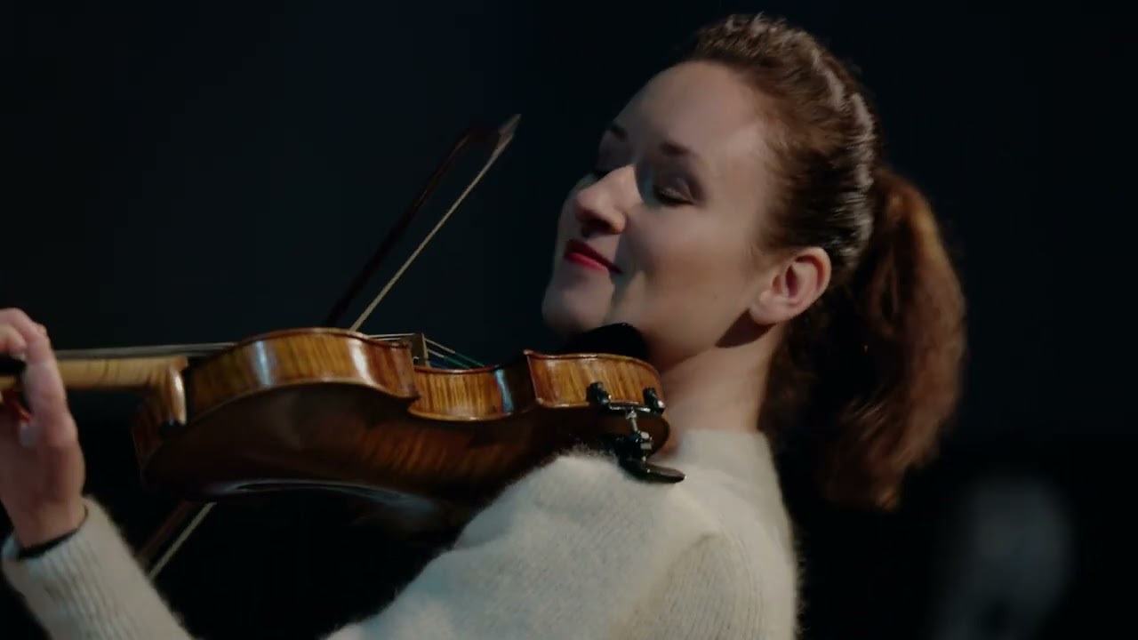 Ragnhild Hemsing - Vinterstemning (Offizielles Musikvideo)