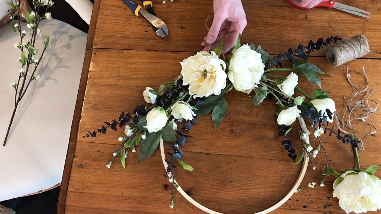 Embroidery Hoop Wreath - DIY Floral Wreath