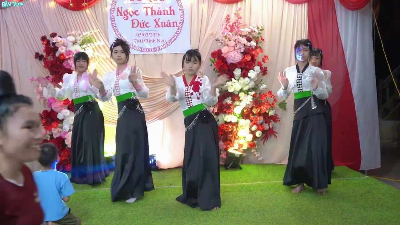 LẮC CỰC DẺO MÚA MỪNG LỄ VU QUY /  ĐỨC XUÂN & NGỌC THẢNH   - TẠI BẢN TÂU 2 XÃ THANH NƯA ĐIỆN BIÊN
