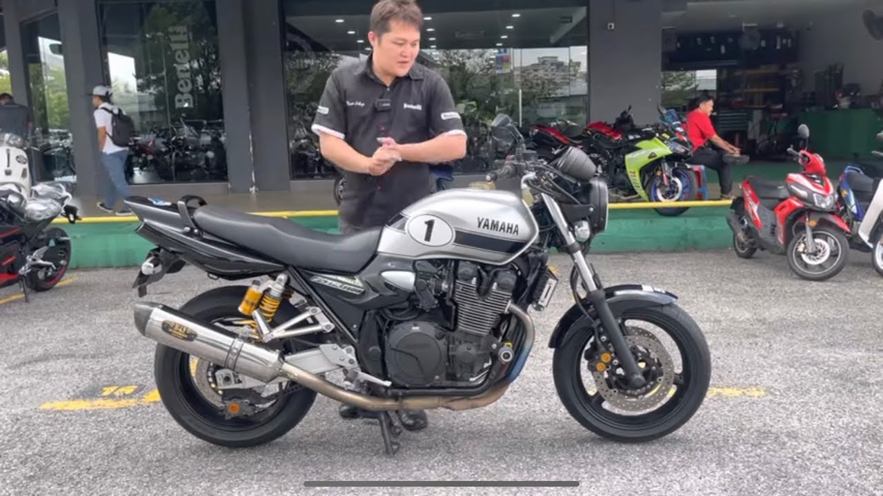 Продается Yamaha XJR1300 XJR 1300 2017 года.