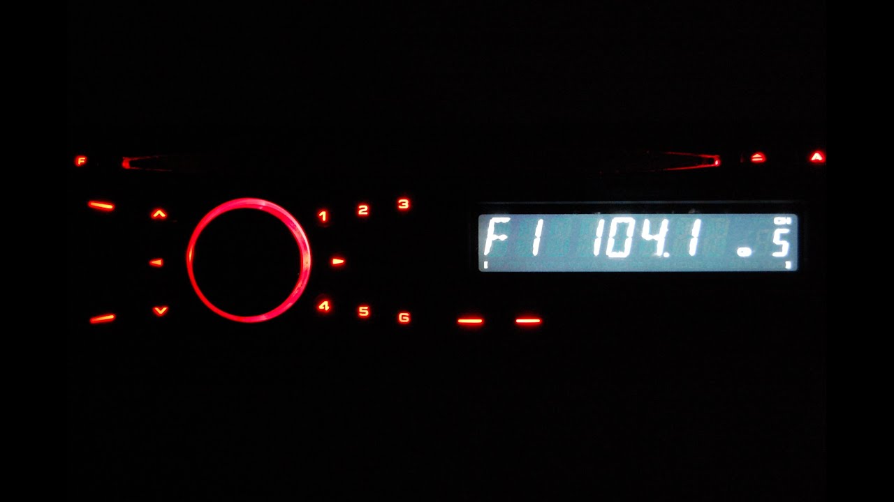 Pioneer DEH-12E AM/FM/CD/AUX player car stereo