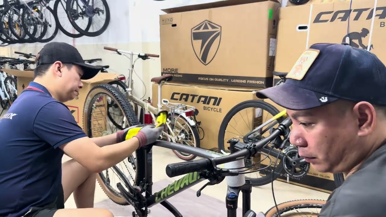 Chevaux Toto màu xám vẫn là lựa chọn tốt cho người thích dòng xe MTB trong tầm giá 10tr7