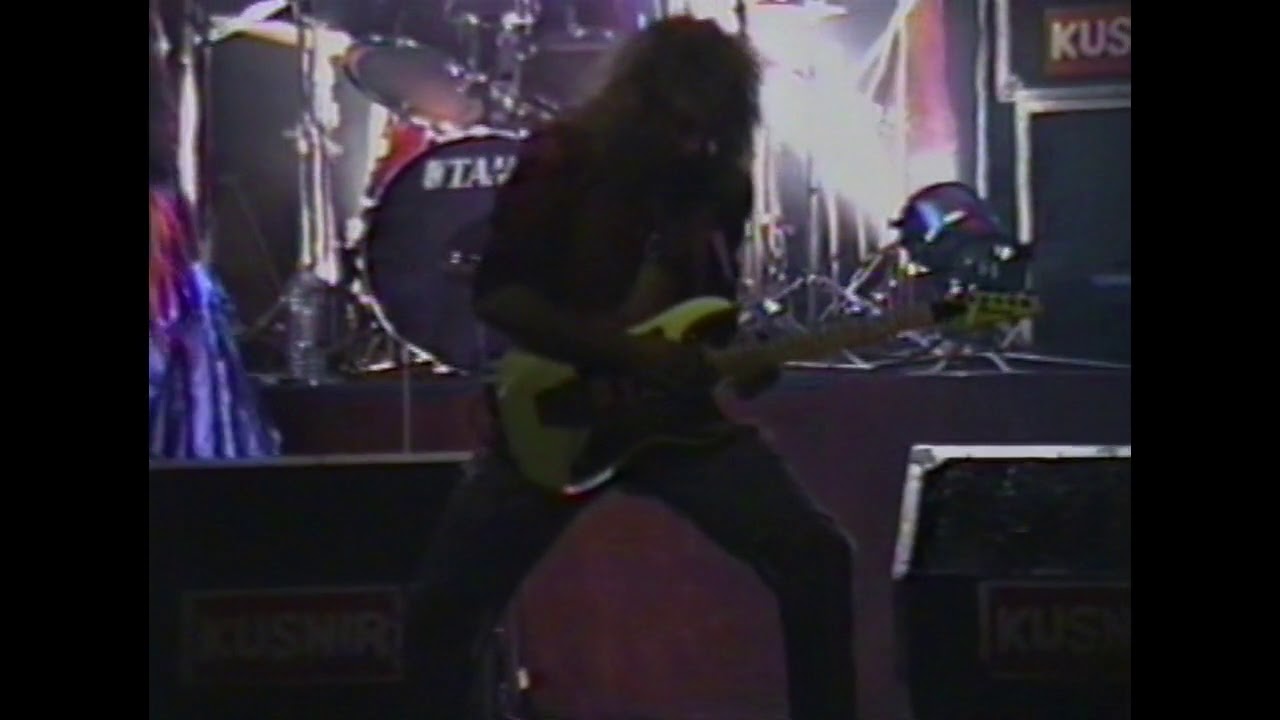 Alakran - Show completo  (Teatro Alfil abril 1990)