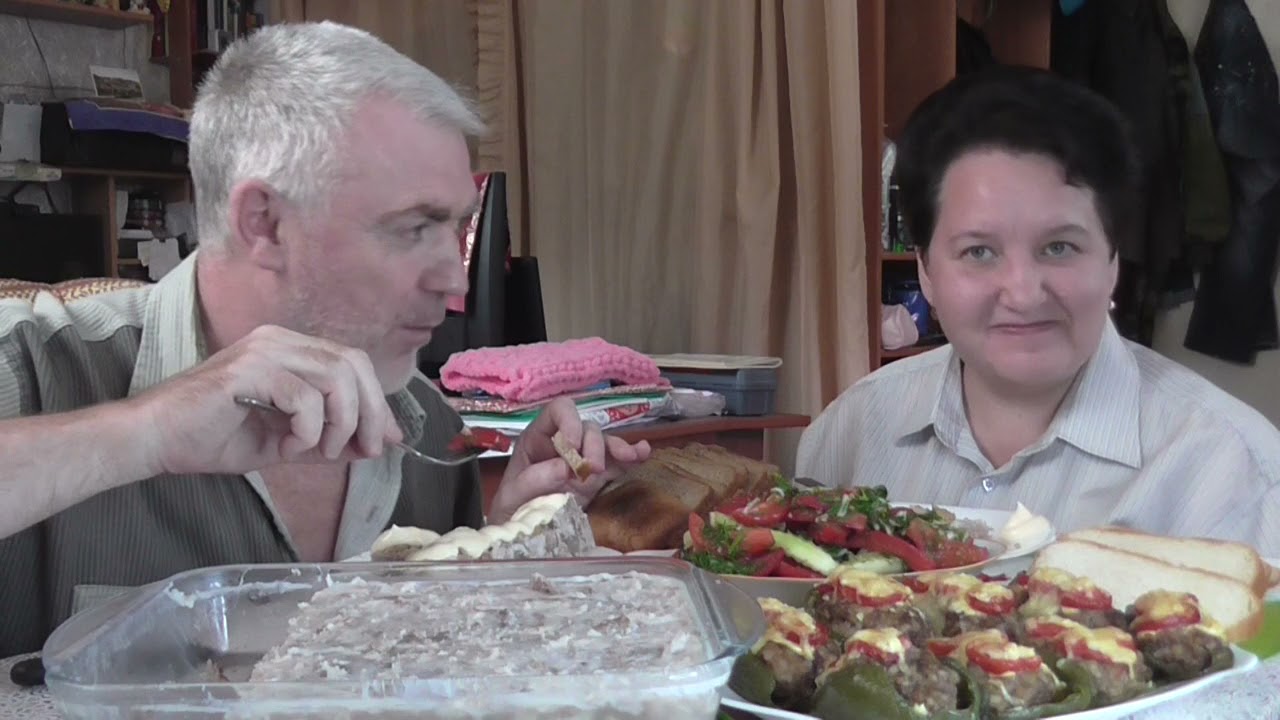 MUKBANG RUSSIA|ХОЛОДЕЦ ДОМАШНИЙ варили сами|ПЕРЕЦ ЛОДОЧКИ С ФАРШЕМ|ОГУРЦЫ И ПОМИДОРЫ ИЗ ПАКЕТА|먹방