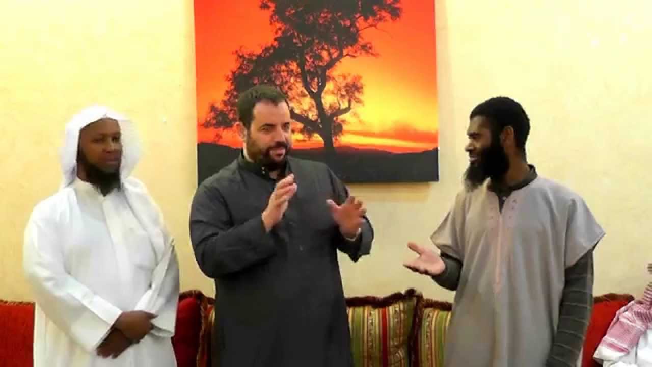 الموضوع حوار وإسلام كافر أصم