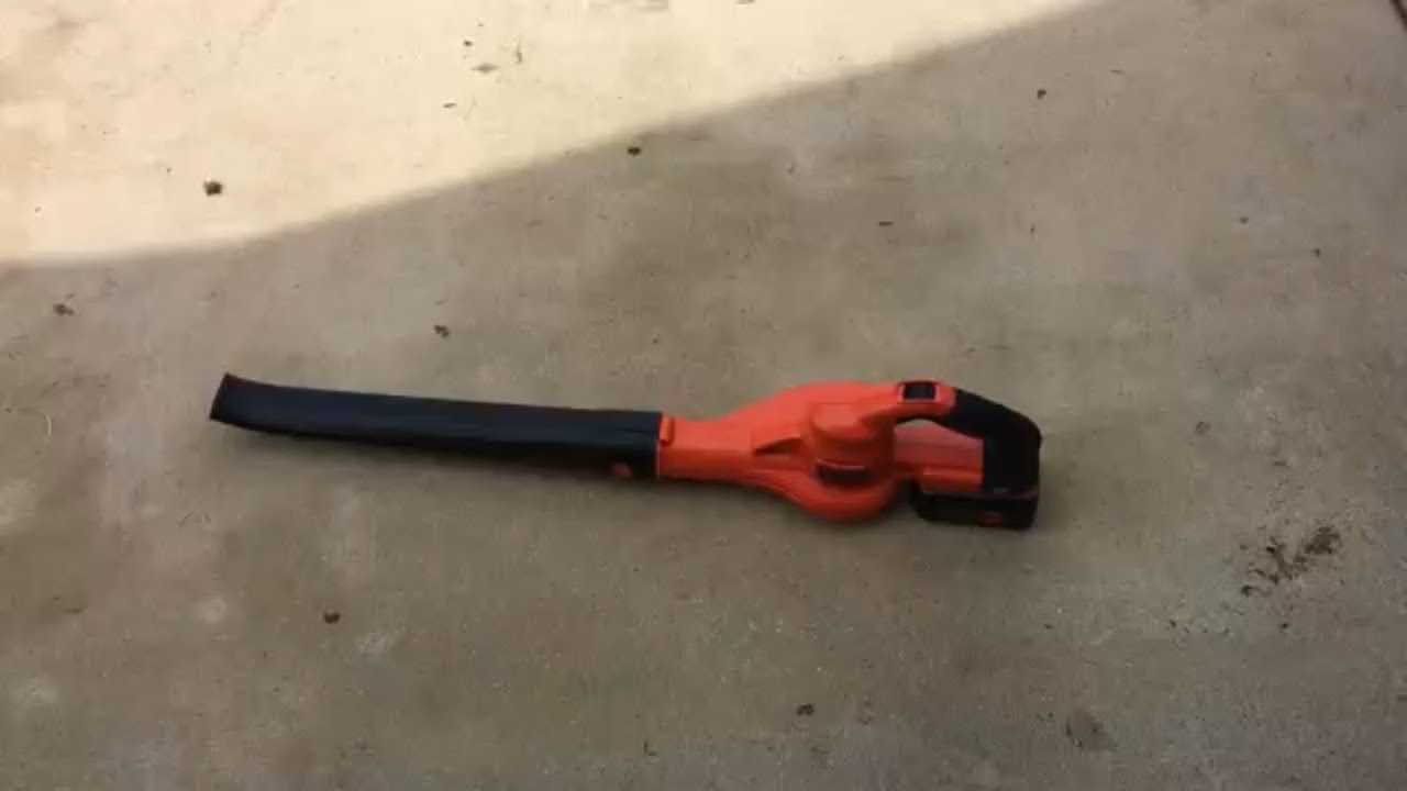 Black & Decker 40v Max LSW40C Cordless Sweeper