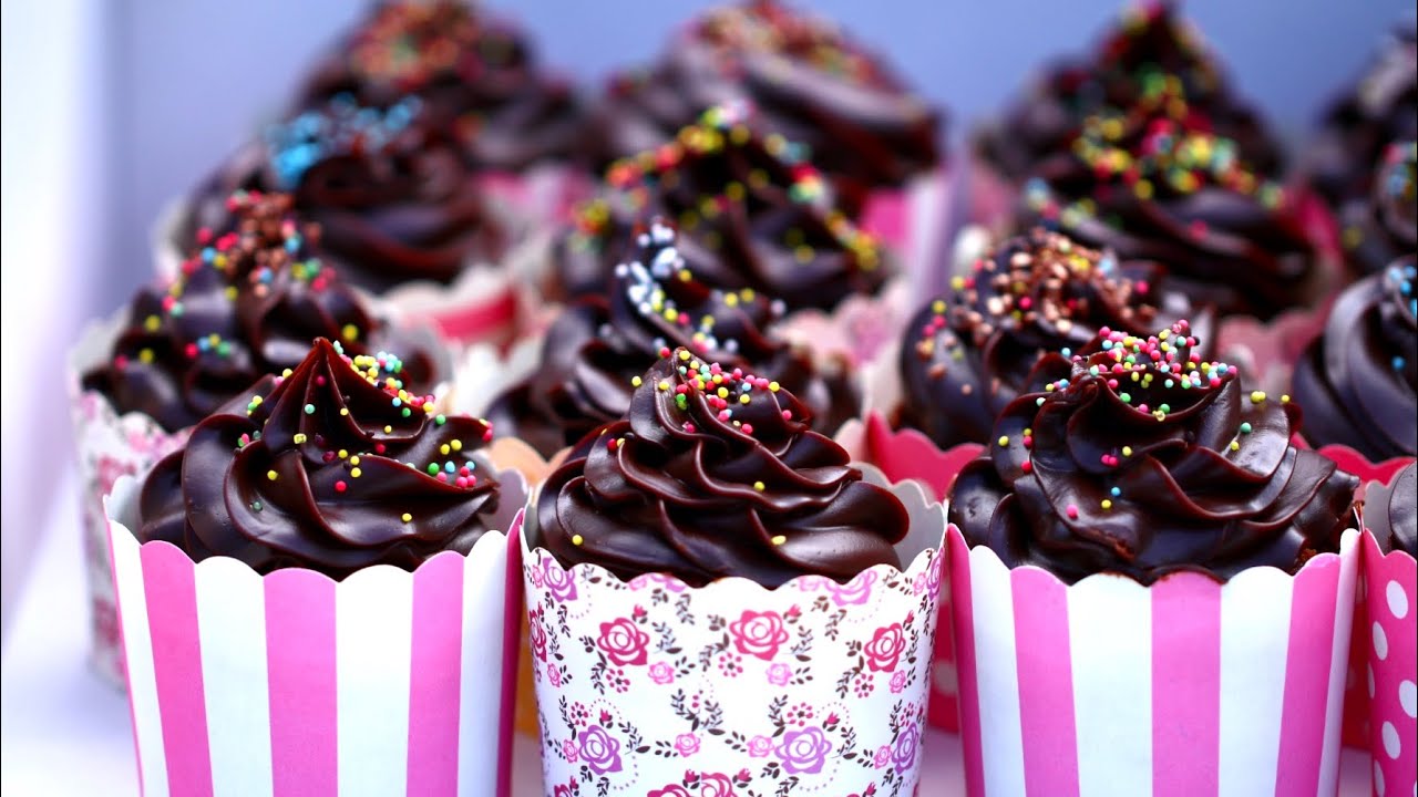 KREMASI EN LEZZETLİ CUPCAKE 💯 GARANTİ VERİYORUM KREMASINDA AKMA KAYMA OLMUYOR🙌