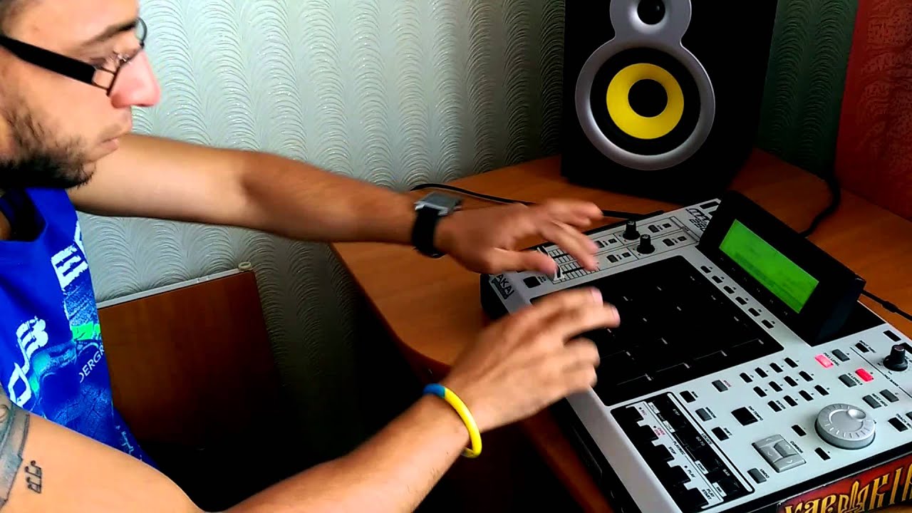 #KRAZYRAF - Для всех ценителей лайв-битмейкинга (Киев-2014)