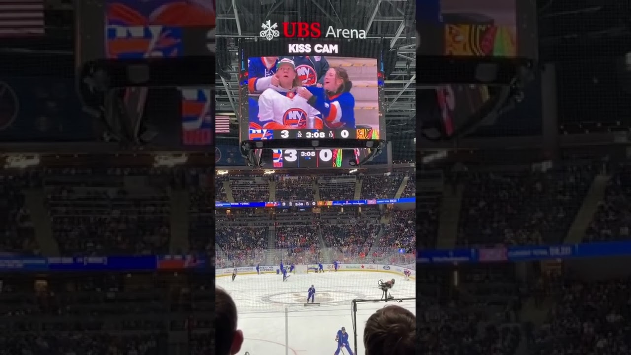 🥰 Kiss Cam - New York Islanders - UBS Arena