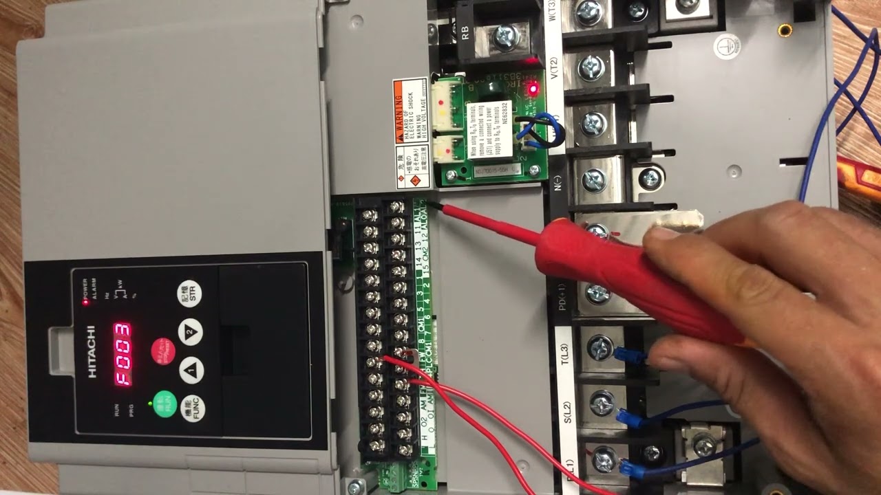 Cài đặt các lệnh cơ bản của biến tần Hitachi NJ600B 220HFF
