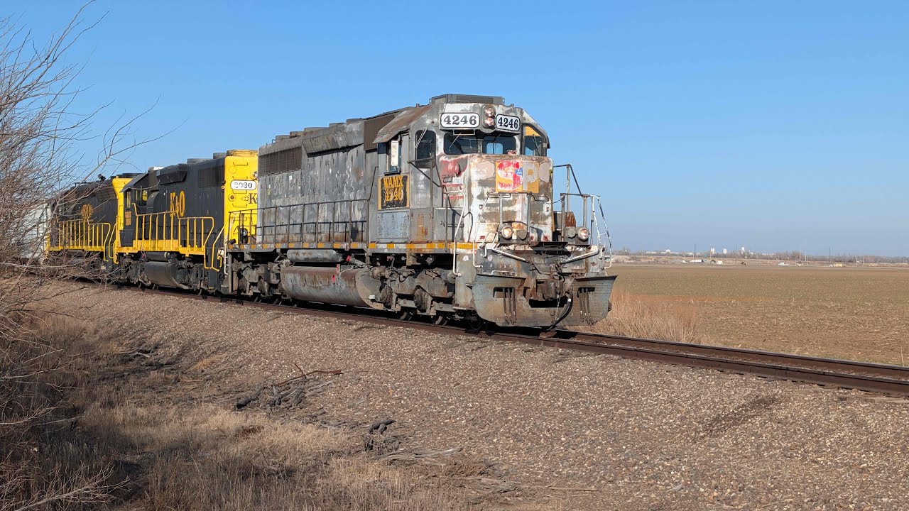 Chasing the K&O's Yaggy to Wichita Train! Featuring Elmer KS, Ex-SP and a Rear DPU