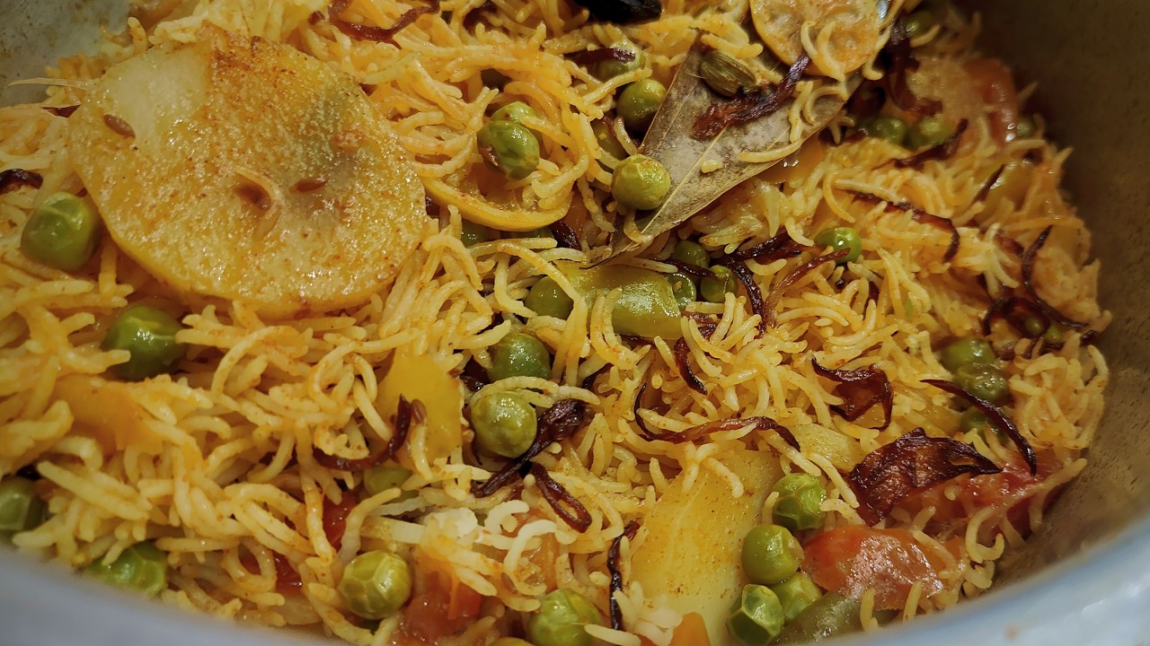 Meri Ammi Ki Favourite Instant Masale Wale Chawal | Tahari Recipe